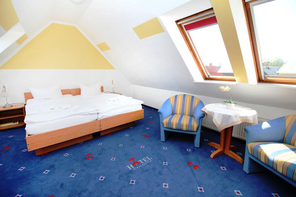 Hotel Pension Kirschstein Wolgast Exterior photo